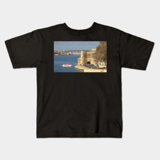 Grand Harbour, Valletta, Malta Kids T-Shirt